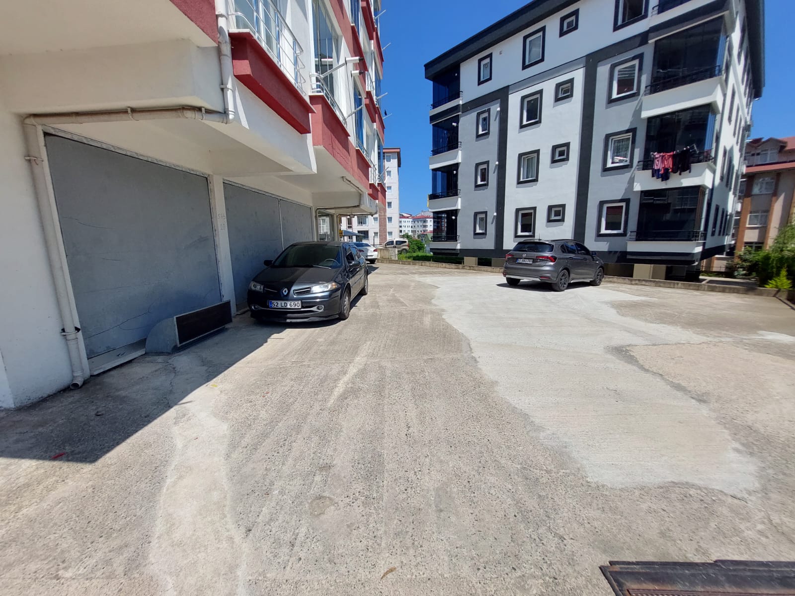 ŞAHİNCİLİ MAH. UMUT HASTANESİ ARKASINDA KİRALIK 3+1 DAİRE